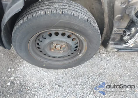 2019 Nissan Versa 1.6 Sv z USA, uszkodzony, nr VIN 3N1CN7AP9KL869188